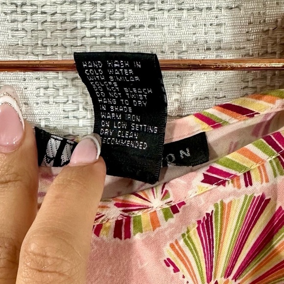 Anne Carson 100% silk pink fan printed mini skirt size 4 - Picture 4 of 8